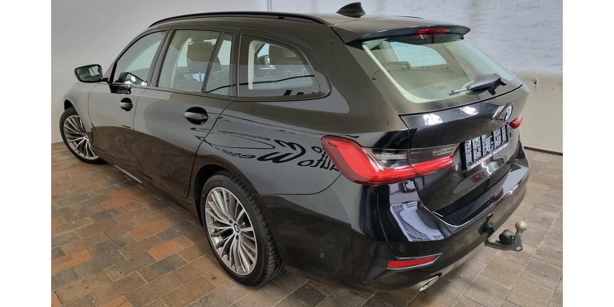 BMW 320d xDrive Sport Line LED AHK Spur Kamera Pano 86.800 km 27.450 &euro; Garrel 49681