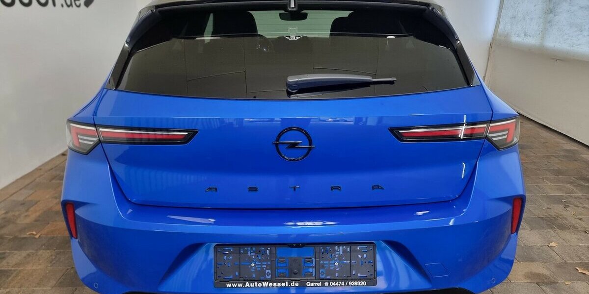 Opel Astra lim. GS Line AT8 APP Navi Spur AGR-Sitz 14.800 km 19.950 &euro; Garrel 49681