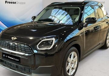 Mini Countryman E (Cooper) 9.865 km 36.490 &euro; Oldenburg 26125
