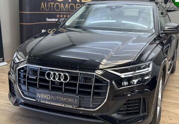 Audi Q8 10.022 km 59.800 &euro; Rastede/ Wahnbek 26180