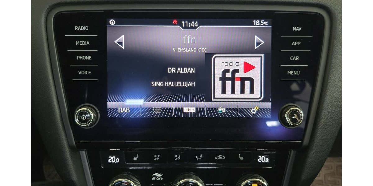 Skoda Octavia Amb. DSG LED ACC AHK Navi Klima Kamera 94.800 km 18.450 &euro; Garrel 49681