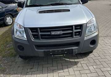 Isuzu D-Max 185.000 km 8.499 &euro; Rastede 26180