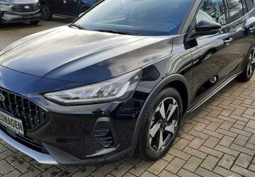 Ford Focus 25.098 km 25.900 &euro; Wardenburg 26203