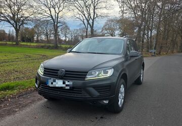 VW Touareg 188.500 km 18.700 &euro; Wiefelstede 26215