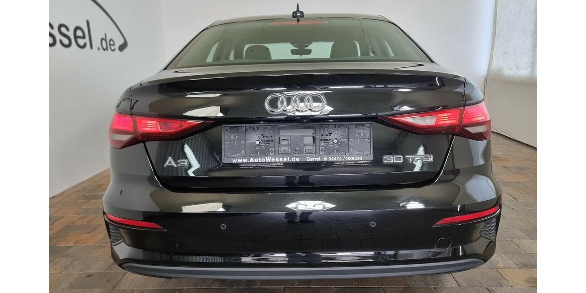 Audi A3 30TFSI limo Navi Leder Digital VIC Kamera LED 66.400 km 21.450 &euro; Garrel 49681