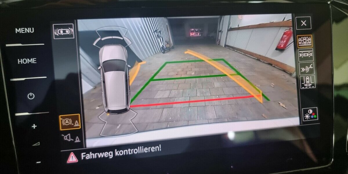 VW Passat Highline 4M LED ACC APP AHK Standheizung 112.600 km 23.850 &euro; Garrel 49681