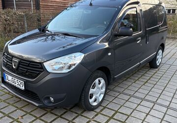 Dacia Dokker 9.200 km 12.300 &euro; Oldenburg 26133