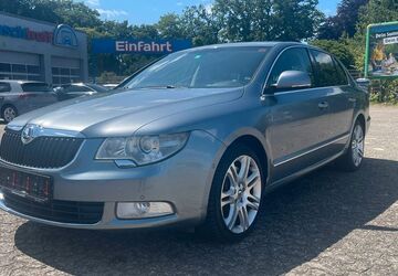Skoda Superb 185.000 km 5.999 &euro; Wiefelstede-Borbeck 26215