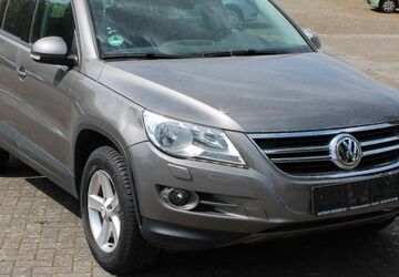 VW Tiguan 327.502 km 3.990 &euro; Neuenkruge 26215