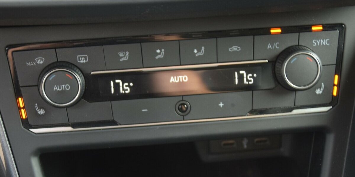 VW Polo Highline TSI Navi*Climatr.*ACC*Allseason 41.085 km 15.980 &euro; Rastede 26160