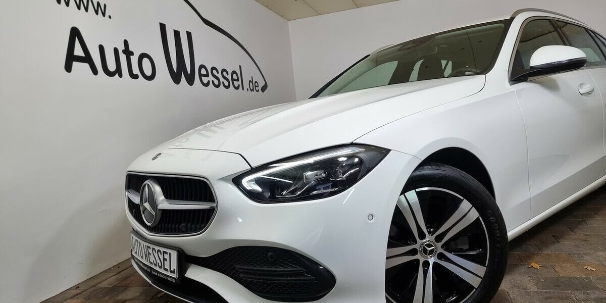 Mercedes-Benz C 220 dT Avantg MBUX LED AHK APP LED Kamera 96.700 km 29.999 &euro; Garrel 49681