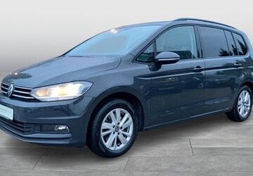 VW Touran 120.085 km 18.977 &euro; Oldenburg 26135