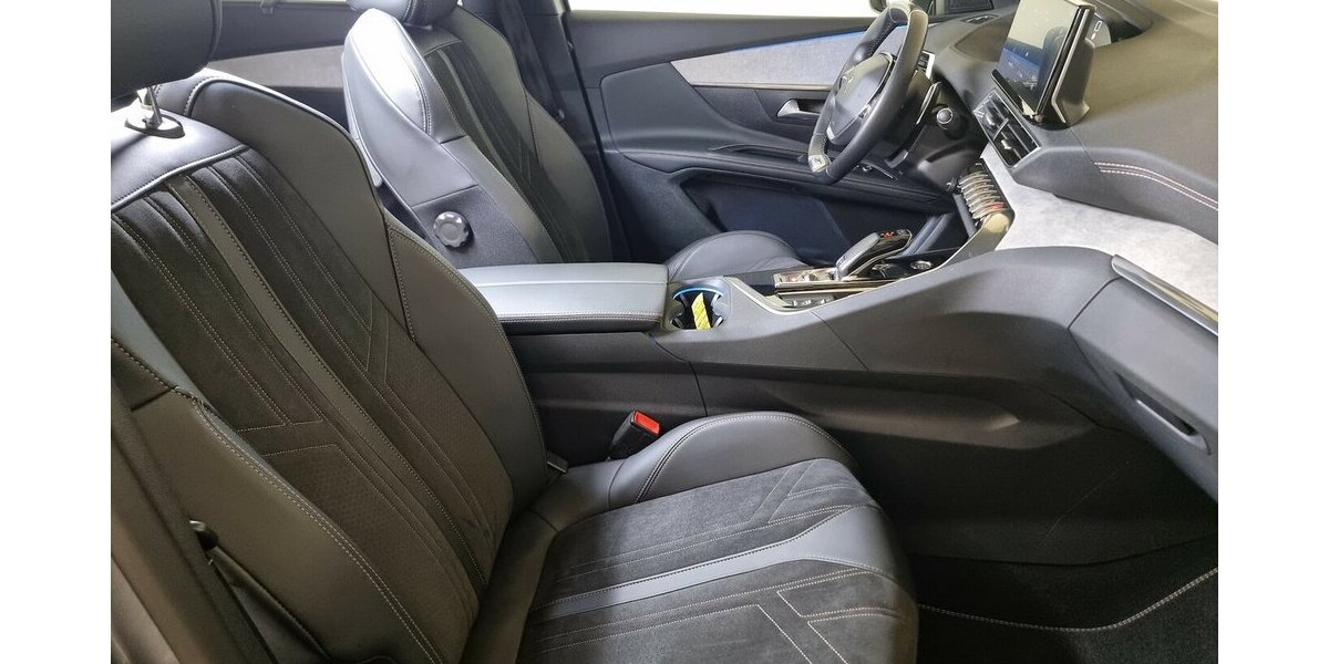 Peugeot 5008 GT LED APP SHZ Kamera Digital Navi 7-Sitzer 47.200 km 27.850 &euro; Garrel 49681