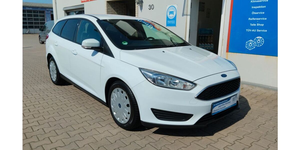Ford Focus 202.300 km 6.999 &euro; Jade 26349