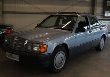 Mercedes-Benz 190 293.000 km 7.990 &euro; Edewecht 26188