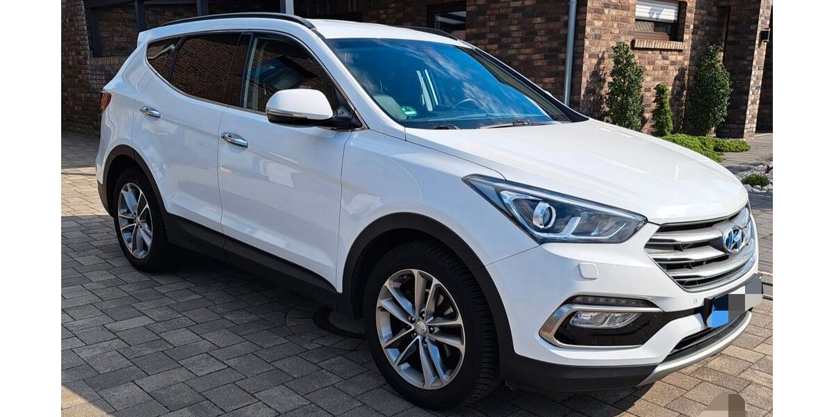 Hyundai SANTA FE 63.000 km 22.899 &euro; Friesoythe 26169