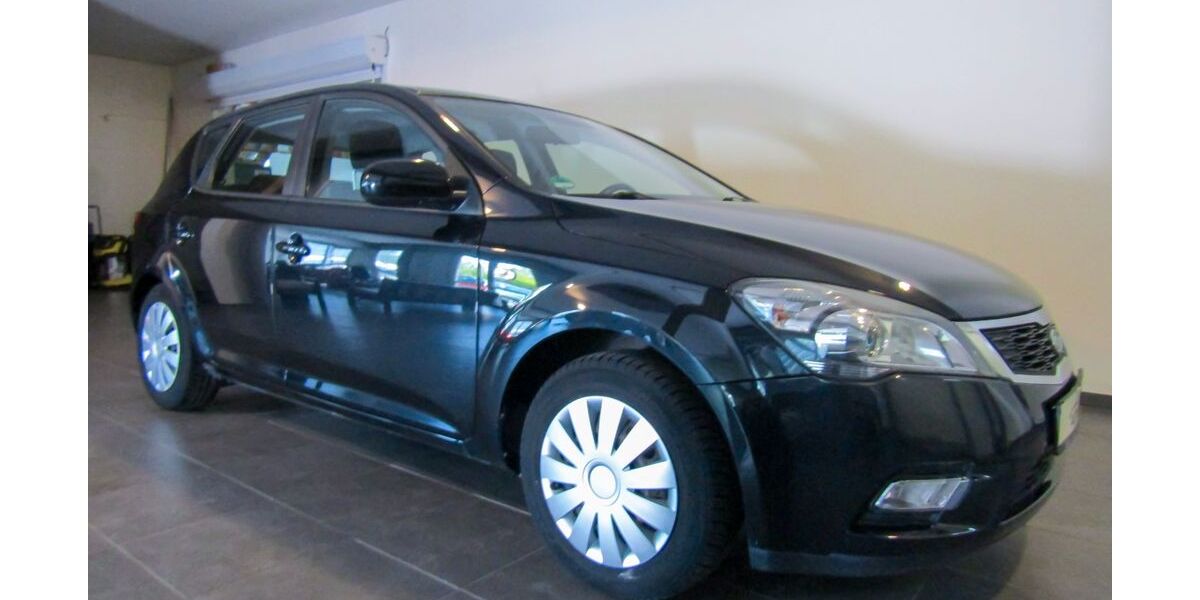 Kia ceed / Ceed 119.700 km 6.990 &euro; Oldenburg 26125