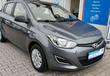 Hyundai i20 230.102 km 3.499 &euro; Jade 26349