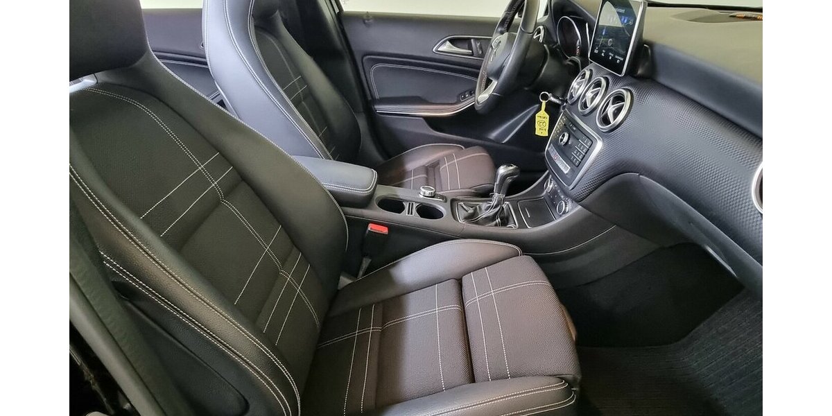 Mercedes-Benz A 200 d CDI Urban LED SHZ AHK Navi Klima Spur 189.700 km 11.450 &euro; Garrel 49681