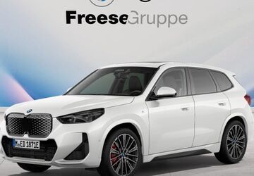 BMW iX1 6.610 km 55.490 &euro; Oldenburg 26135