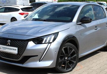 Peugeot 208 49.492 km 14.990 &euro; Sandkrug 26209