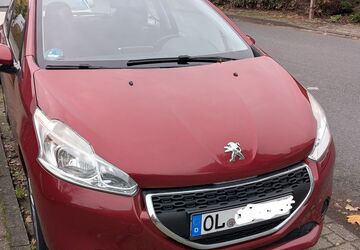 Peugeot 208 138.800 km 3.200 &euro; Oldenburg 26122
