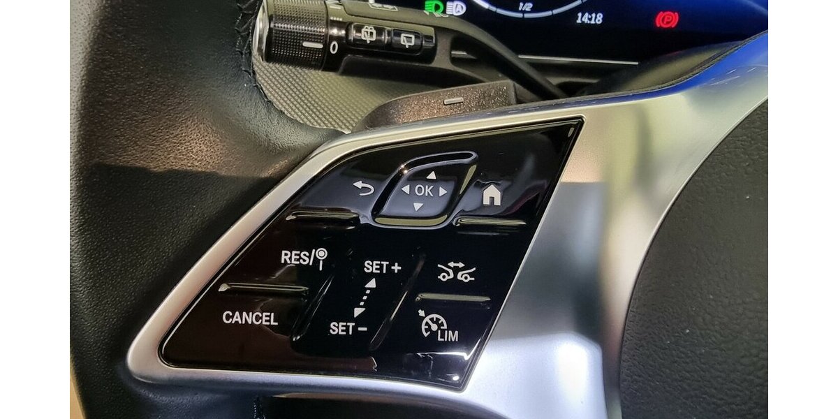 Mercedes-Benz C 220 dT Avantg MBUX LED AHK APP LED Kamera 96.700 km 29.999 &euro; Garrel 49681