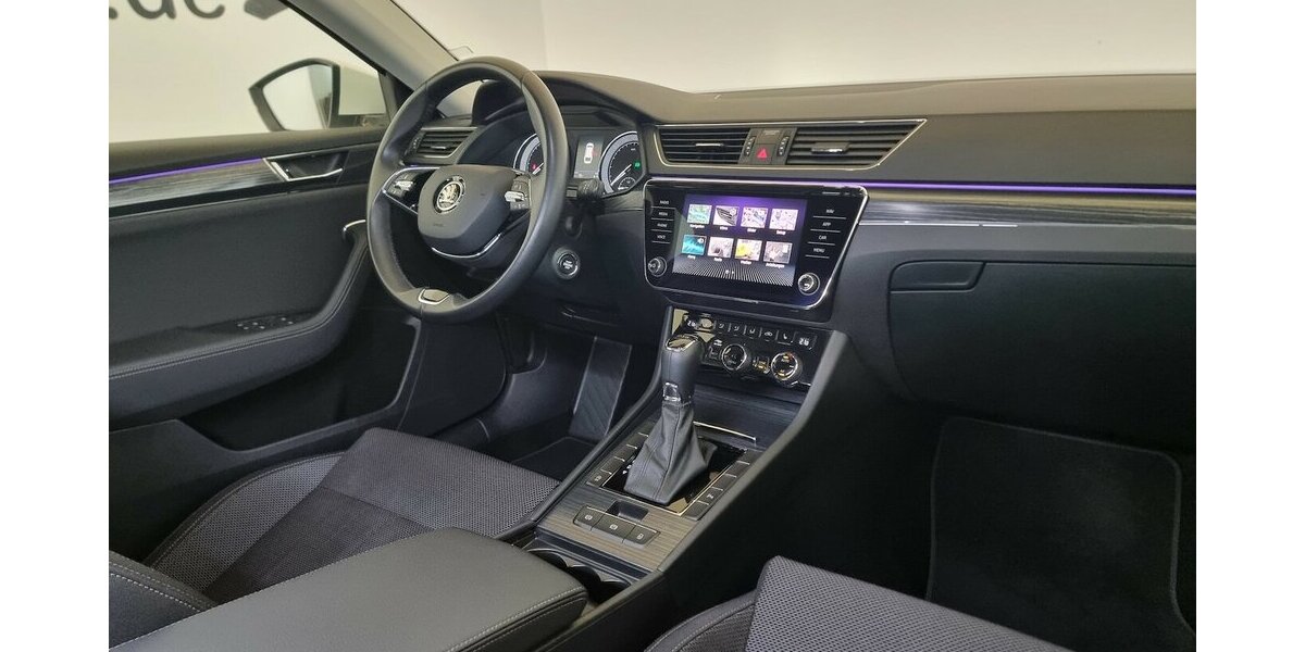 Skoda Superb Style LED ACC AHK Memory Canton Keyless 94.500 km 22.990 &euro; Garrel 49681