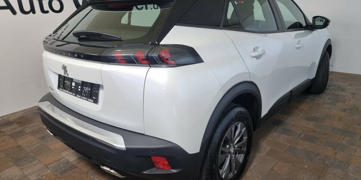 Peugeot 2008 Active Pack LED APP Spur Kamera Tempomat 22.330 km 17.500 &euro; Garrel 49681