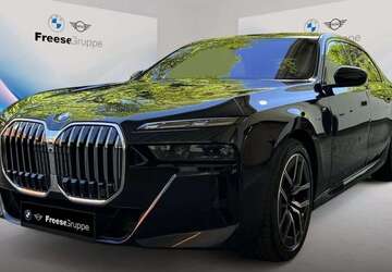 BMW 740 22.253 km 99.990 &euro; Oldenburg 26135