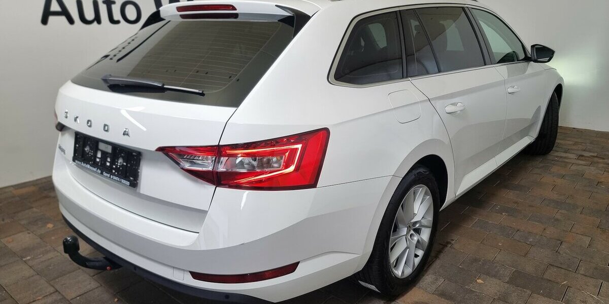 Skoda Superb Style LED ACC AHK Memory Canton Keyless 94.500 km 22.990 &euro; Garrel 49681