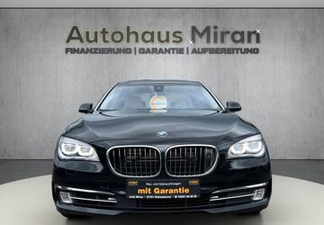 BMW 750 124.600 km 28.499 &euro; Delmenhorst 27751
