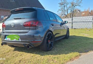 VW Golf 134.000 km 10.000 &euro; Oldenburg 26133