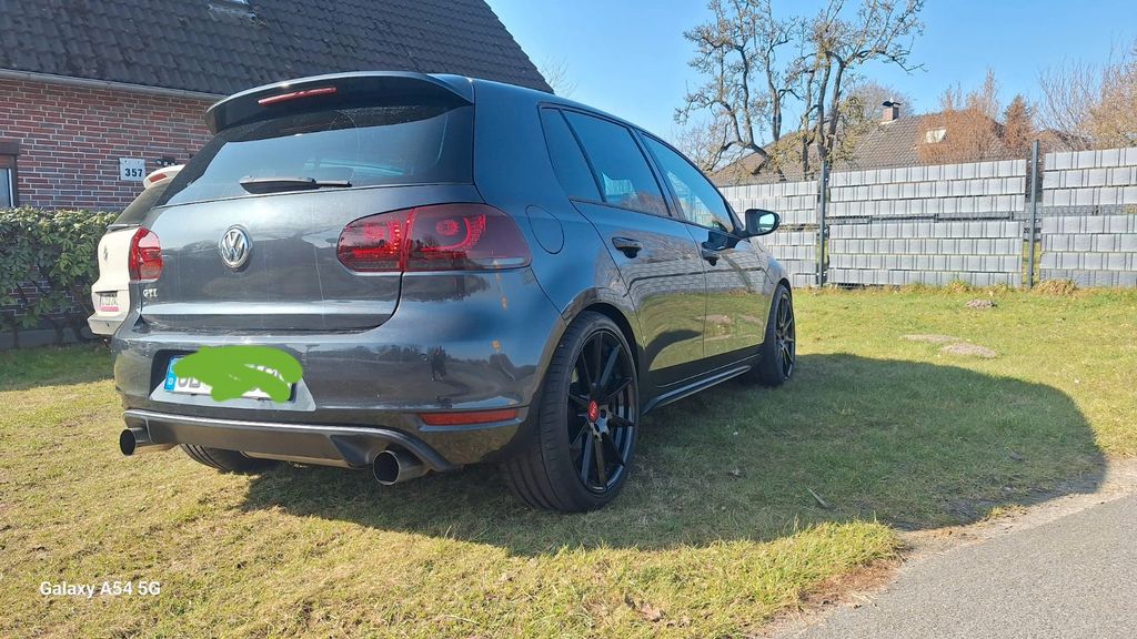 VW Golf 134.000 km 10.000 &euro; Oldenburg 26133