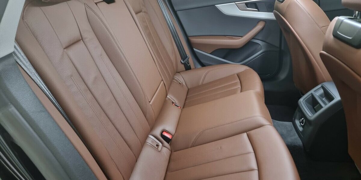 Audi A5 35 TFSI DSG LED SHZ Navi Leder Tempomat 77.900 km 25.950 &euro; Garrel 49681