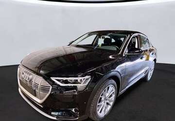 Audi e-tron 18.422 km 32.700 &euro; Rastede/ Wahnbek 26180