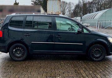 VW Touran 236.642 km 10.600 &euro; Delmenhorst 27751