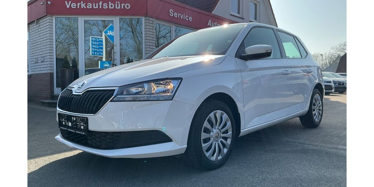 Skoda Fabia 63.000 km 9.900 &euro; Oldenburg 26125
