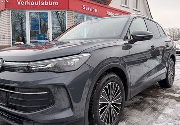 VW Tiguan 40.900 km 31.900 &euro; Oldenburg 26125