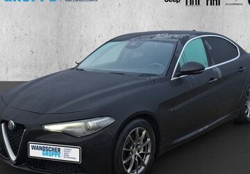 Alfa Romeo Giulia 98.738 km 22.490 &euro; Oldenburg 26135