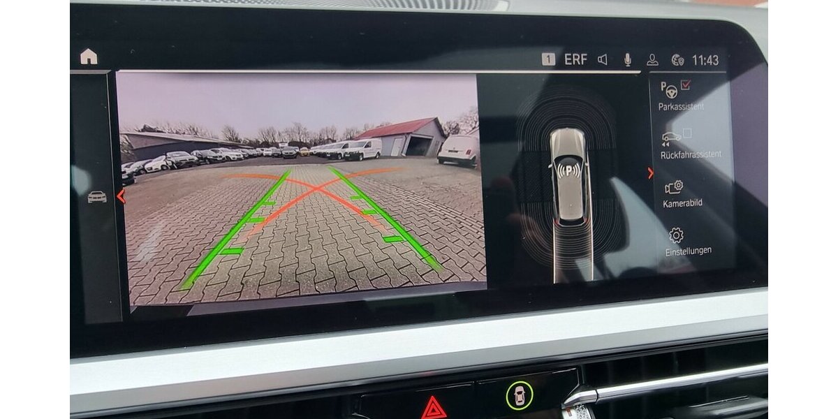 BMW 320d xDrive Sport Line LED AHK Spur Kamera Pano 86.800 km 27.450 &euro; Garrel 49681