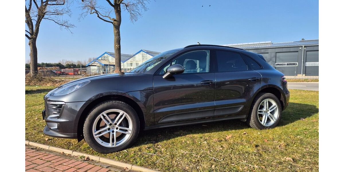 Porsche Macan 135.500 km 35.200 &euro; Ovelgöne 26939