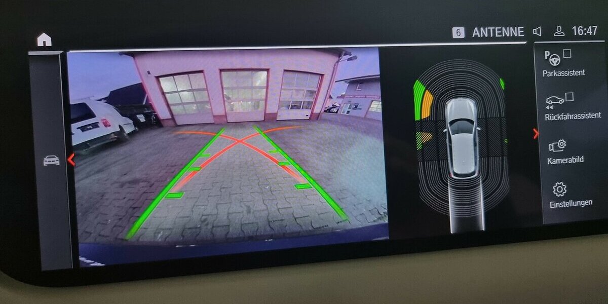 BMW 118d Advantage LED Navi Kamera 51.800 km 21.500 &euro; Garrel 49681