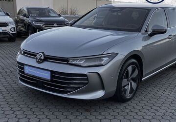 VW Passat Variant 13.363 km 34.990 &euro; Oldenburg 26123