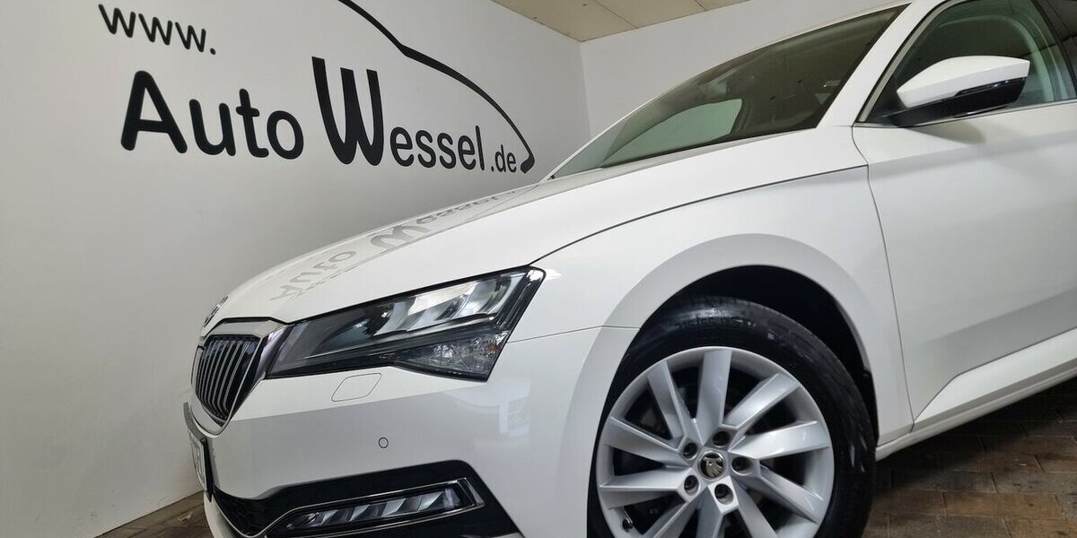 Skoda Superb Style LED ACC AHK Memory Canton Keyless 94.500 km 22.990 &euro; Garrel 49681