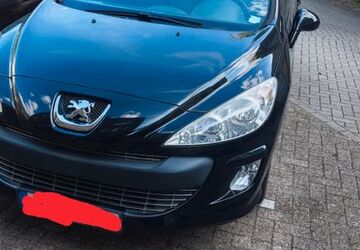 Peugeot 308 101.081 km 2.900 &euro; Oldenburg 26123