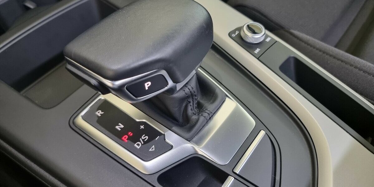 Audi A4 40 TFSI S line MHEV LED ACC AHK Navi Massage 76.500 km 29.999 &euro; Garrel 49681