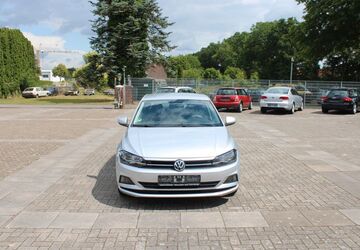 VW Polo 124.000 km 10.190 &euro; Neuenkruge 26215