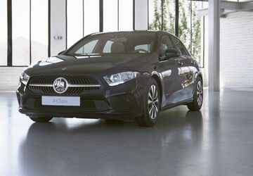 Mercedes-Benz A 180 52.719 km 24.880 &euro; Oldenburg 26129