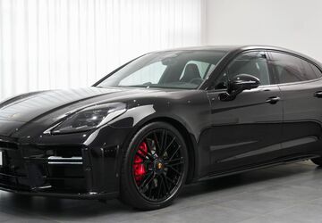Porsche Panamera 2.500 km 184.890 &euro; Oldenburg 26123